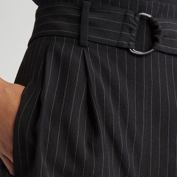 NWT Akris Punto Fiorellina belted techno‎ crepe Bermuda shorts Size 4 - Picture 4 of 8